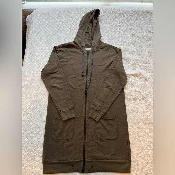 Daniel Patrick - Knomadik Hoodie - Size M *fits big* - Picture 1 of 5